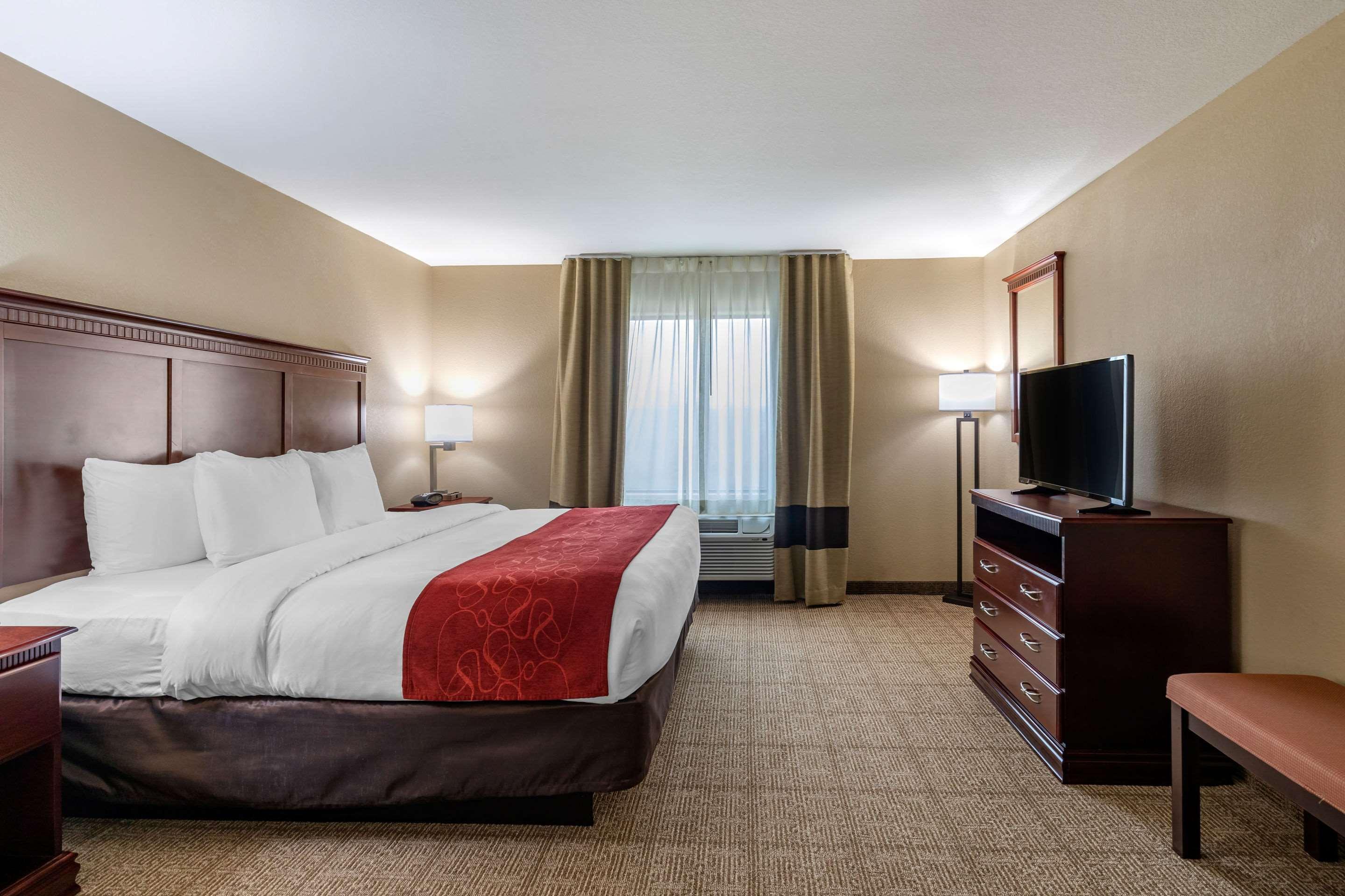 Comfort Suites Ennis Esterno foto