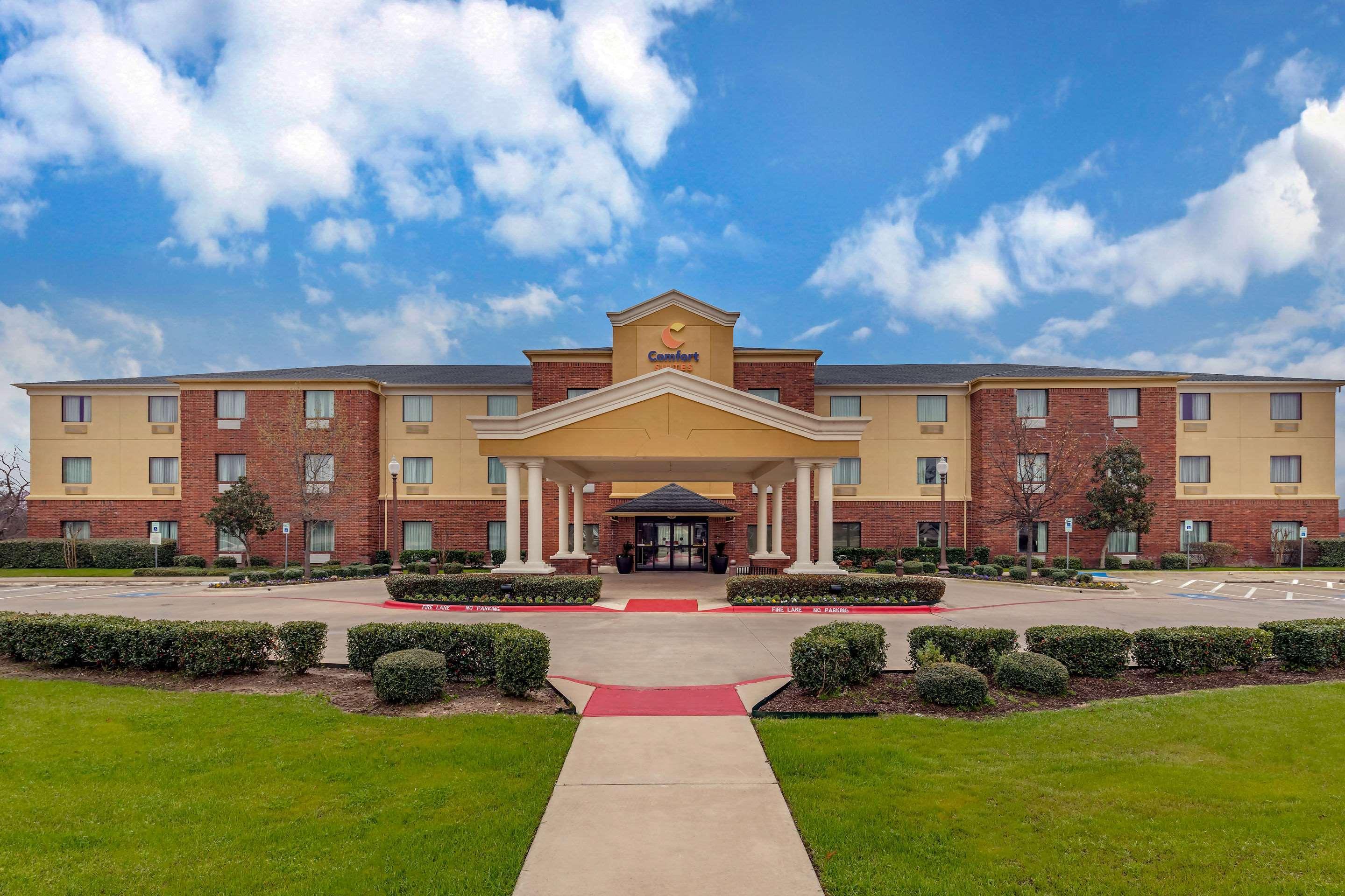 Comfort Suites Ennis Esterno foto