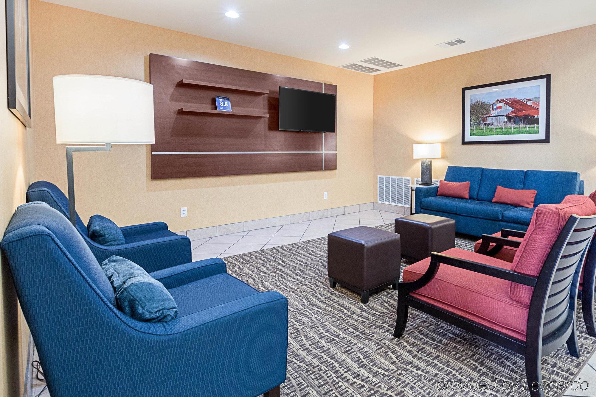 Comfort Suites Ennis Esterno foto