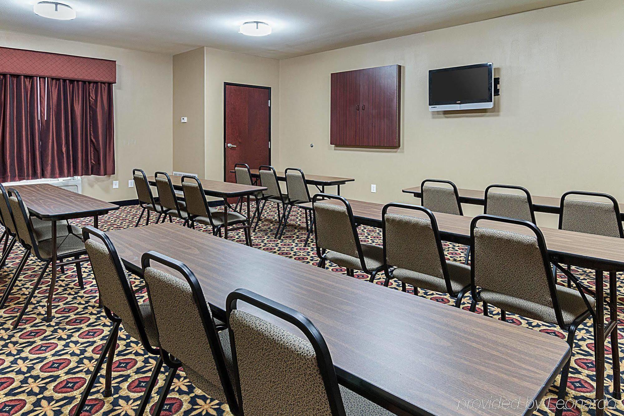 Comfort Suites Ennis Esterno foto